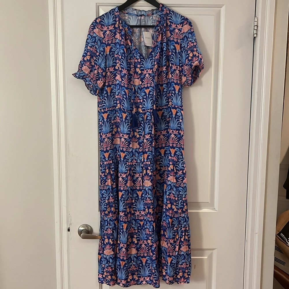 Brand new J.Mclaughlin Chessie Silk-Blend A-Line Dress. Medium. Blue and pink.